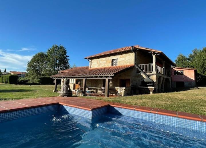 Habitaciones Con Bano Individual En Casa De Campo. Piscina. Amoeiro Zewnętrze zdjęcie